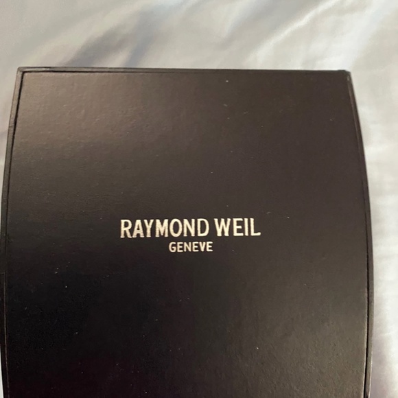 Watch - Picture 6 of 6